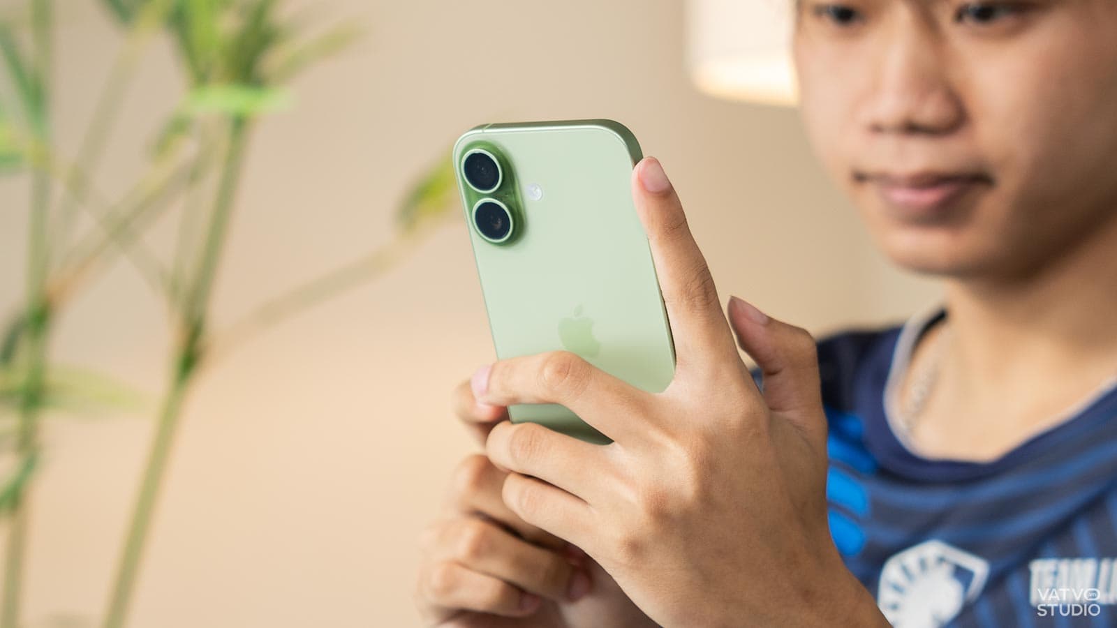 iPhone 18 và Galaxy S27: Điện thoại cao cấp sẽ dần 'mất giá' về cấu hình?